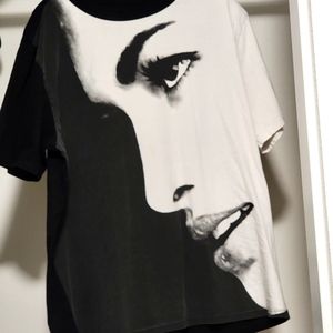 Guess oversized fit Large graphic shirt